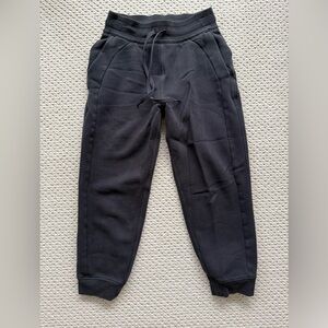 Lululemon Scuba Crop Jogger Black Size 4